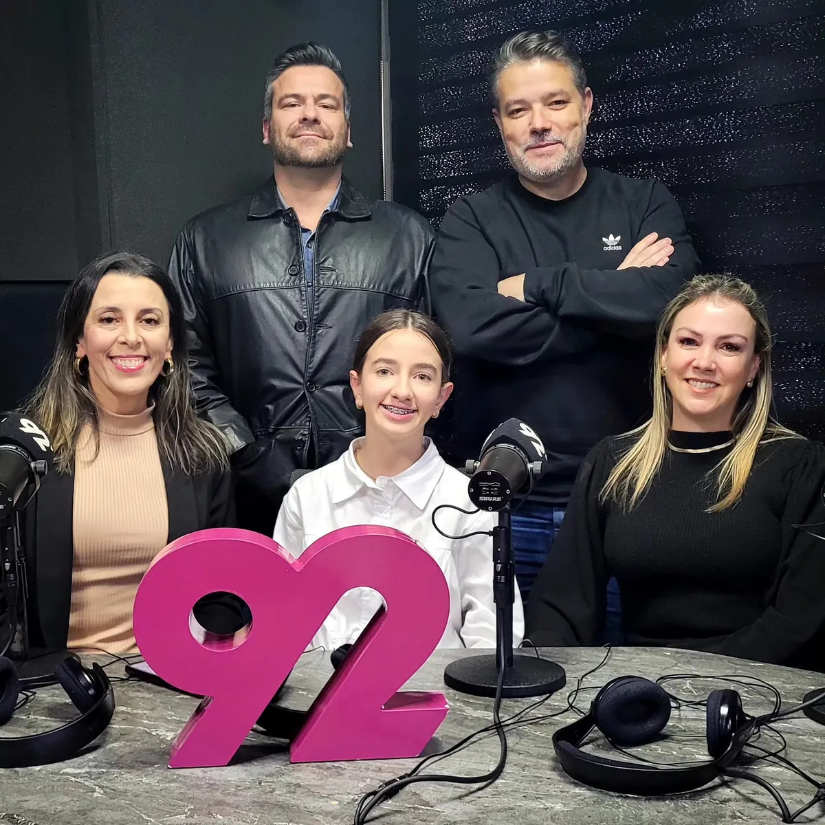 Equipe em entrevista na Rádio 92
